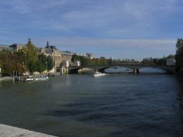 thumbs/4-Vista da Pont-Royal-che-porta-a-qu.jpg